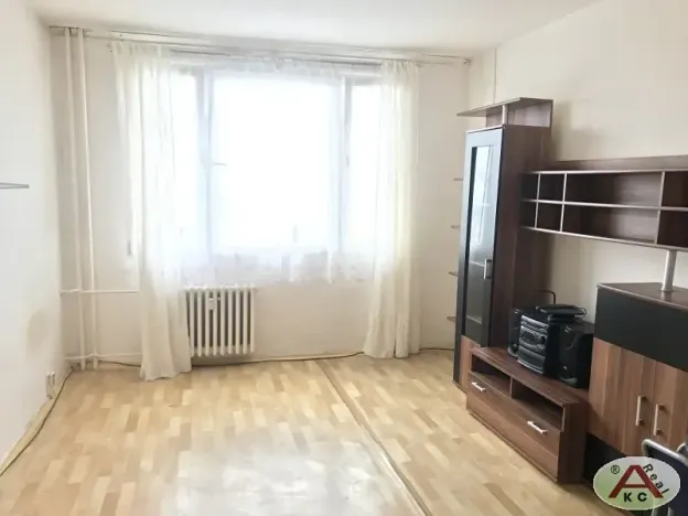 Prodej bytu 1+kk, Praha - Malešice, Počernická, 27 m2
