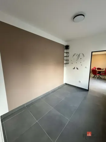 Pronájem obchodního prostoru, Horní Benešov, B. Němcové, 60 m2
