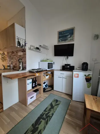 Prodej bytu 2+kk, Praha - Libeň, Zenklova, 31 m2