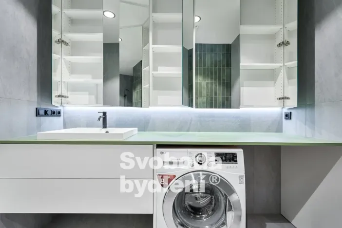 Pronájem bytu 1+kk, Praha - Dejvice, Heinemannova, 49 m2