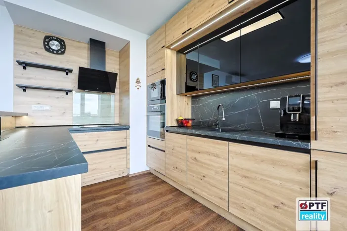 Prodej bytu 2+kk, Plzeň, Železná, 68 m2