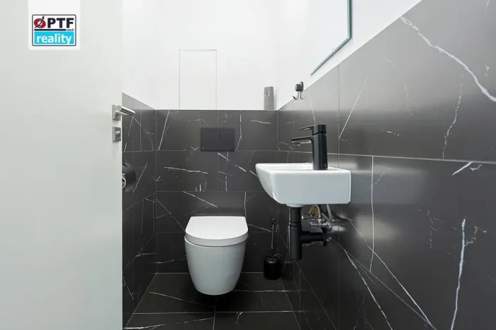 Prodej bytu 2+kk, Plzeň, Železná, 68 m2