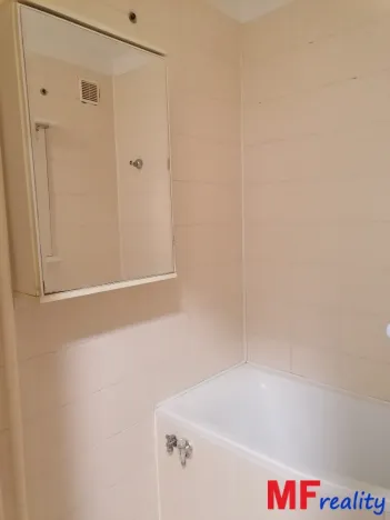 Prodej bytu 3+1, Náchod - Staré Město nad Metují, Pražská, 71 m2