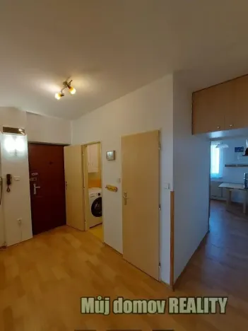 Pronájem bytu 3+1, Praha - Libuš, Zbudovská, 72 m2