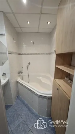 Pronájem bytu 3+1, Sokolov, Slovenská, 73 m2