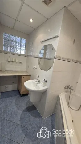 Pronájem bytu 3+1, Sokolov, Slovenská, 73 m2