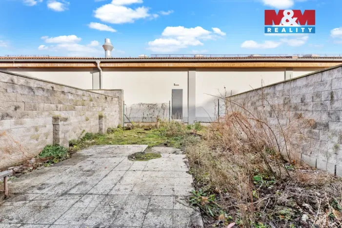 Prodej obchodního prostoru, Frýdlant, ČSA, 226 m2