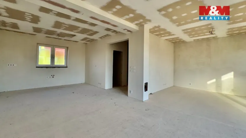 Prodej rodinného domu, Hrušky, 171 m2