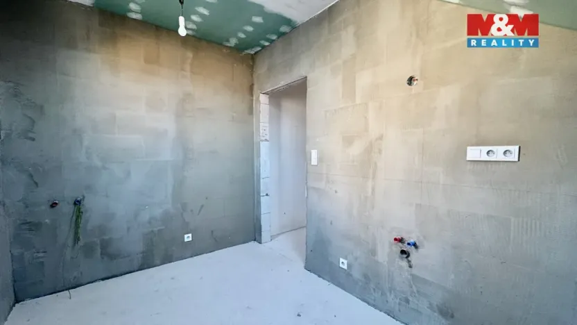 Prodej rodinného domu, Hrušky, 171 m2