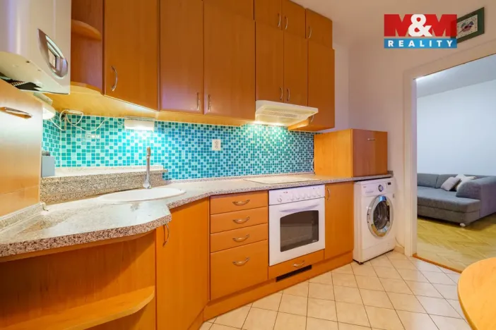 Pronájem bytu 2+1, Cheb, Kasární náměstí, 54 m2