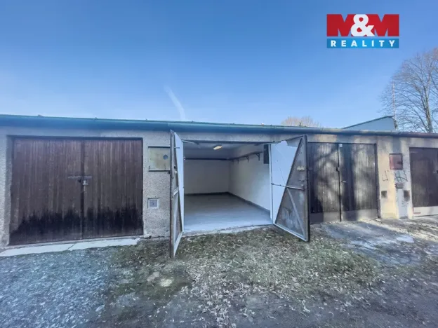 Pronájem garáže, Ostrava, Lvovská, 20 m2