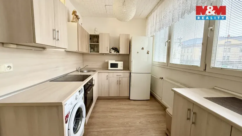 Prodej bytu 2+kk, Mladá Boleslav - Mladá Boleslav II, náměstí Míru, 53 m2
