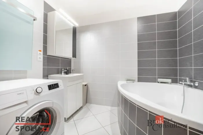 Prodej bytu 3+kk, Pohořelice, Znojemská, 89 m2