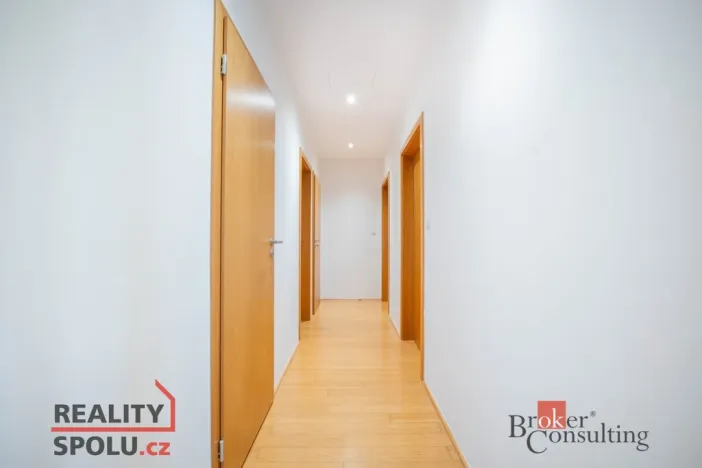 Prodej bytu 3+kk, Pohořelice, Znojemská, 89 m2