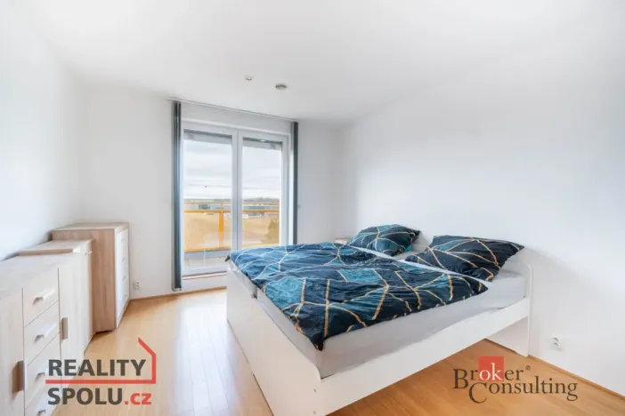 Prodej bytu 3+kk, Pohořelice, Znojemská, 89 m2