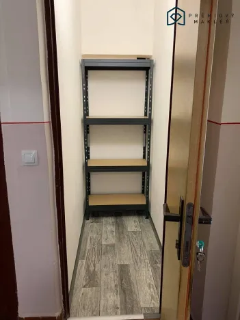 Pronájem bytu 2+kk, Litvínov - Horní Litvínov, B. Němcové, 52 m2