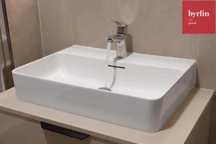 Pronájem bytu 2+kk, Praha, Vrtbova, 56 m2