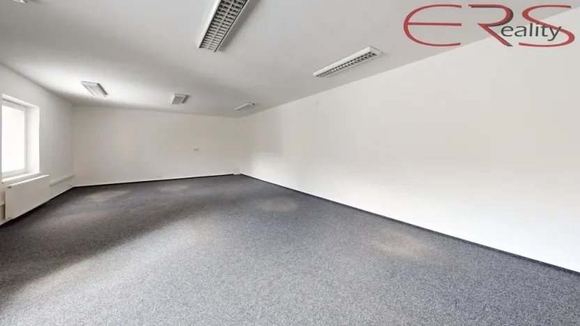 Pronájem kanceláře, Mladá Boleslav - Mladá Boleslav IV, 1800 m2
