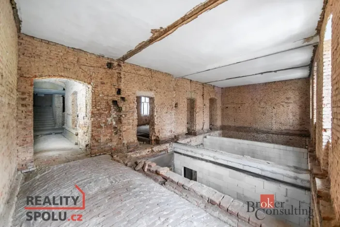 Prodej činžovního domu, Plzeň - Východní Předměstí, Nádražní, 622 m2