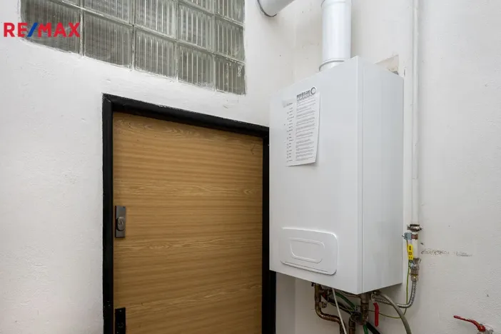 Pronájem obchodního prostoru, Písek, Chelčického, 183 m2