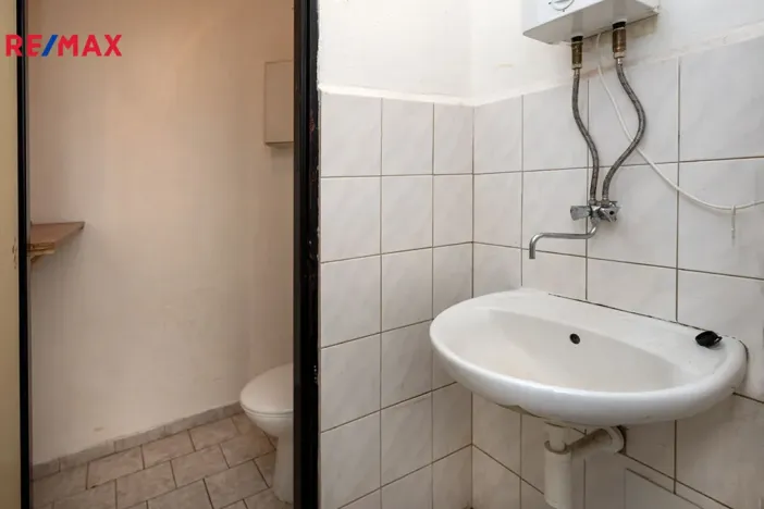 Pronájem obchodního prostoru, Písek, Chelčického, 183 m2