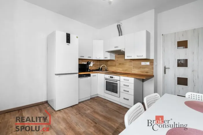 Pronájem bytu 1+1, Toužim, 37 m2