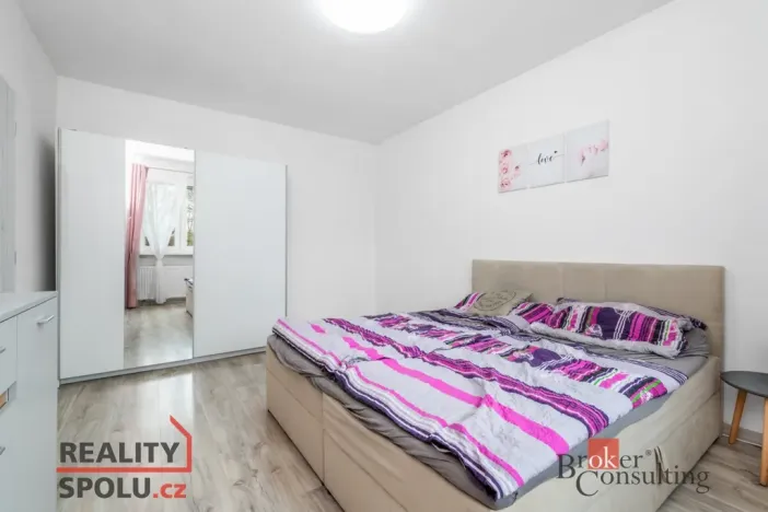 Pronájem bytu 1+1, Toužim, 37 m2