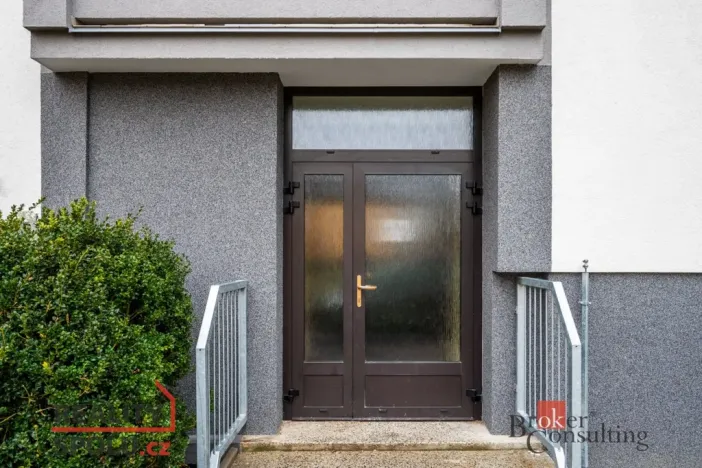 Pronájem bytu 1+1, Toužim, 37 m2