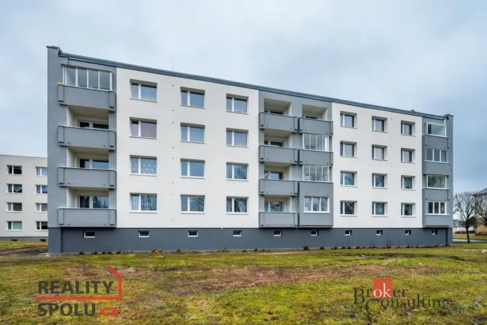 Pronájem bytu 1+1, Toužim, 37 m2