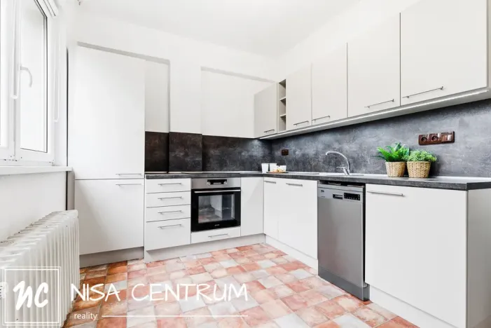 Prodej bytu 1+1, Liberec, U Potůčku, 41 m2