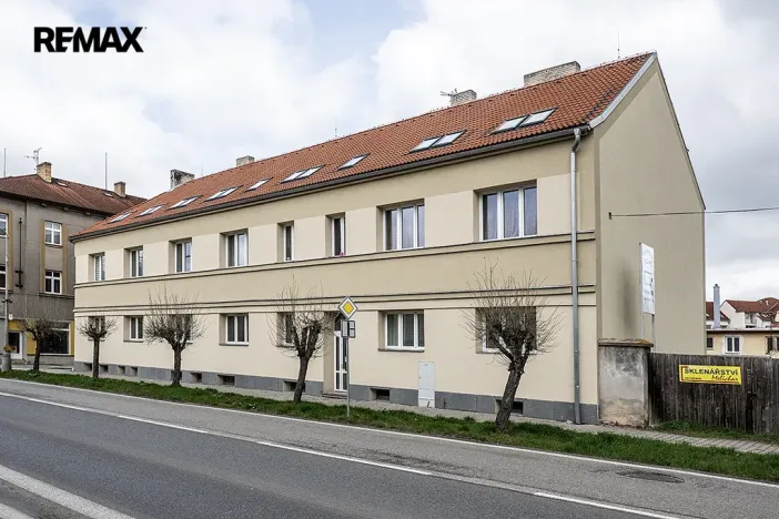 Pronájem bytu 1+1, Strakonice - Strakonice II, Komenského, 52 m2