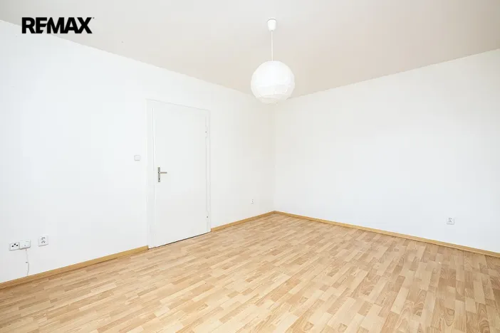 Pronájem bytu 1+1, Strakonice - Strakonice II, Komenského, 52 m2