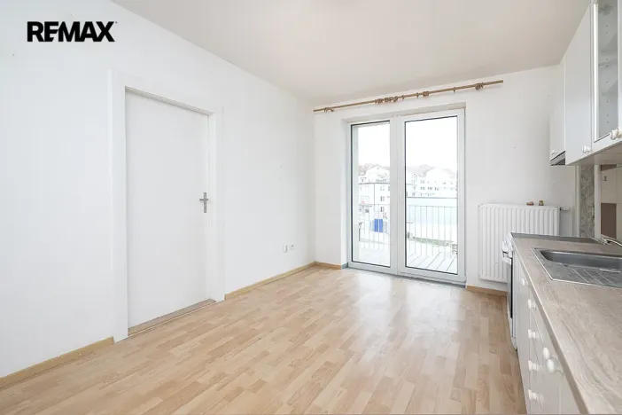 Pronájem bytu 1+1, Strakonice - Strakonice II, Komenského, 52 m2