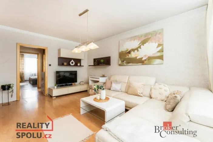 Prodej bytu 3+1, Pardubice - Polabiny, Bělehradská, 78 m2