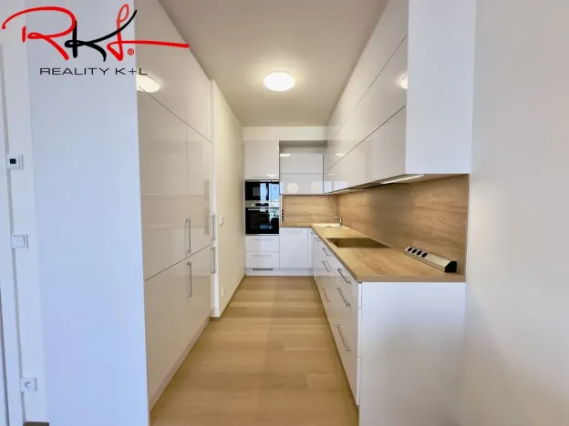 Pronájem bytu 2+kk, Praha, Hodonínská, 55 m2