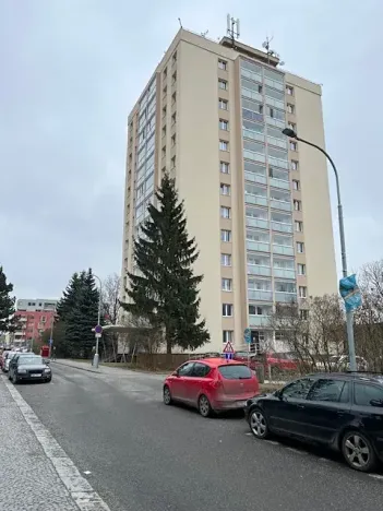 Prodej bytu 2+kk, Říčany, Komenského náměstí, 54 m2