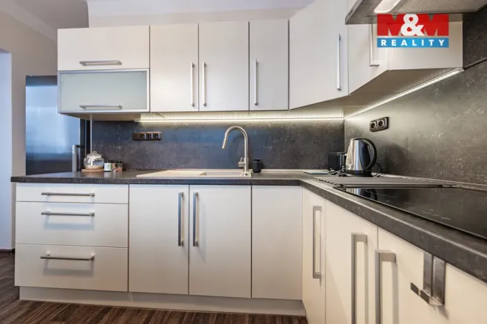 Prodej bytu 2+1, Čáslav - Čáslav-Nové Město, Bojovníků za svobodu, 57 m2