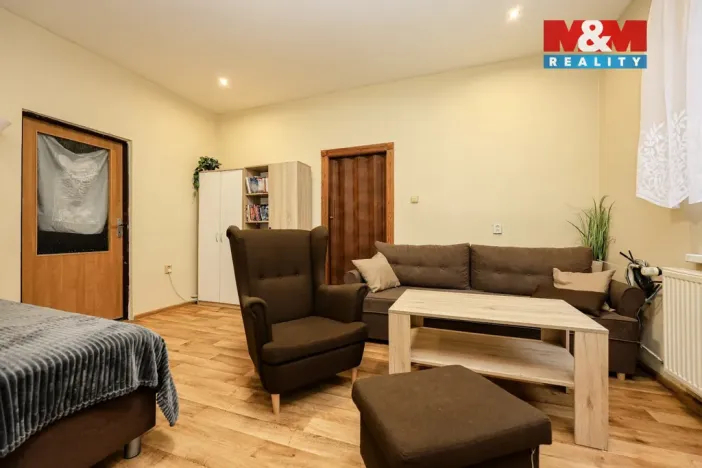 Prodej bytu 2+1, Hanušovice, Školní, 60 m2