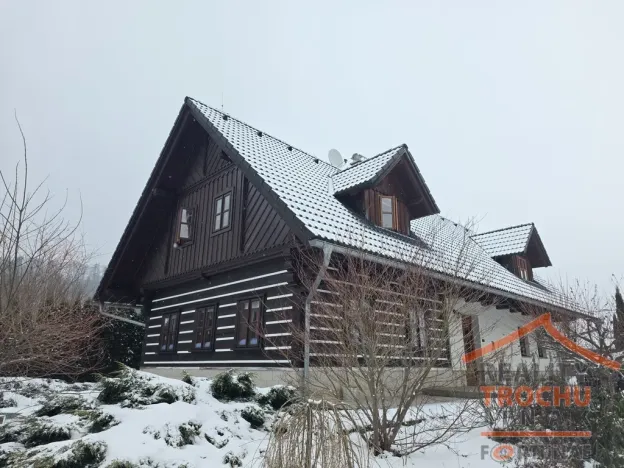 Prodej rodinného domu, Nová Paka - Podlevín, 185 m2