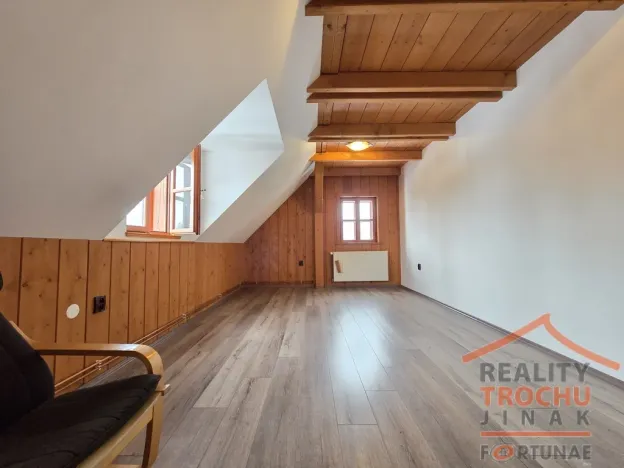 Prodej rodinného domu, Nová Paka - Podlevín, 185 m2