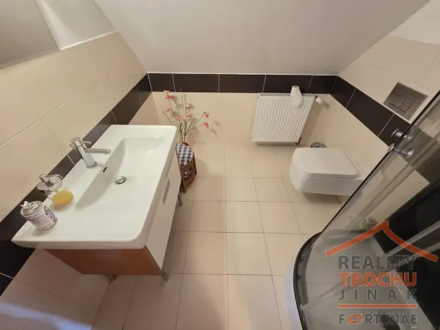 Prodej rodinného domu, Nová Paka - Podlevín, 185 m2