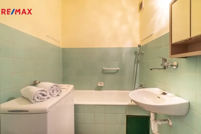 Prodej bytu 3+1, Praha - Záběhlice, Zvonková, 62 m2