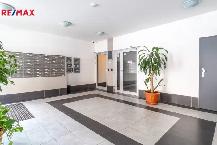 Prodej bytu 3+1, Praha - Záběhlice, Zvonková, 62 m2