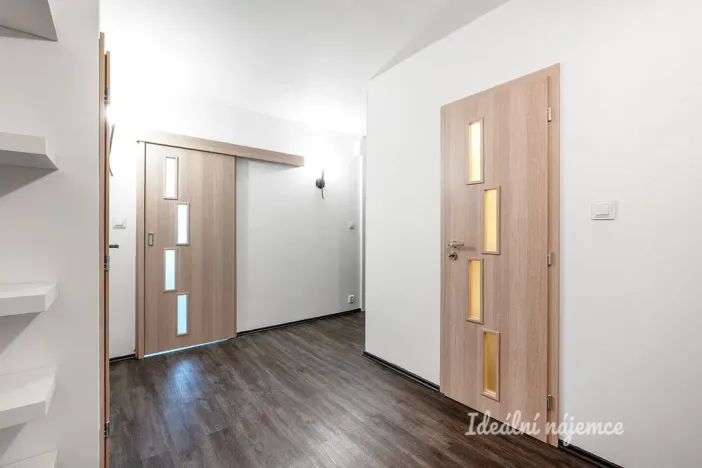 Pronájem bytu 3+kk, Praha, Aubrechtové, 69 m2