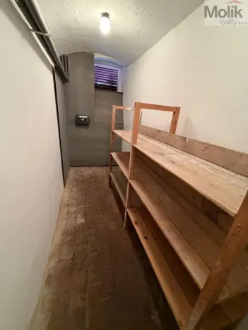 Prodej bytu 4+1, Chomutov, Školní, 115 m2