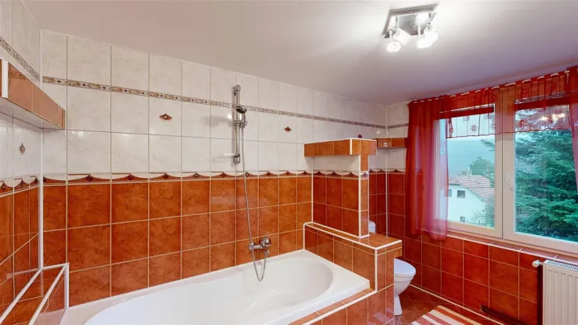 Pronájem rodinného domu, Králův Dvůr - Křižatky, 179 m2