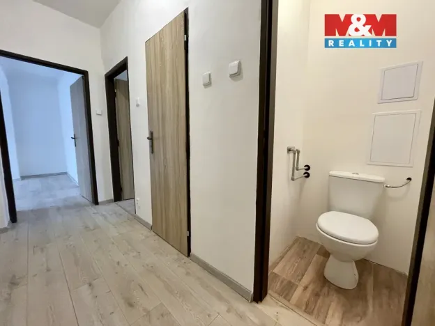 Pronájem bytu 2+1, Sokolov, Boženy Němcové, 56 m2