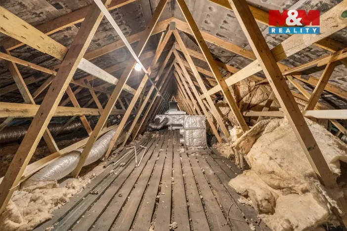 Prodej výrobních prostor, Krnsko, 700 m2