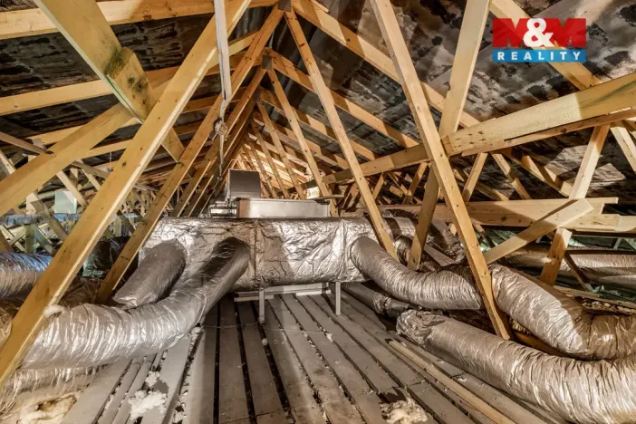 Prodej výrobních prostor, Krnsko, 700 m2