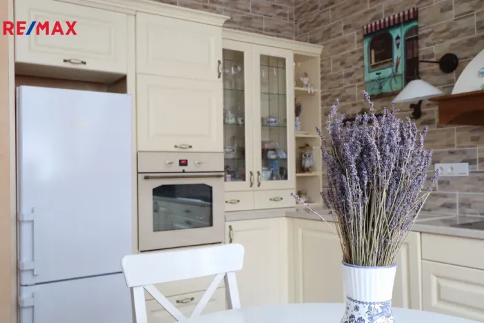 Prodej bytu 2+kk, Karlovy Vary, T. G. Masaryka, 76 m2